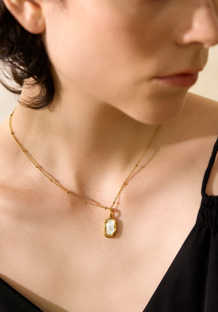 Ocean Glow Necklace